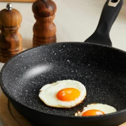 Baccarat Granite Grill Twin Pack 26cm & 28cm -Deals Baccarat Store 1023147 bcgranitetwingrill28 fry26 0412