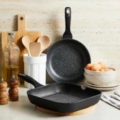 Deals Baccarat Store -Deals Baccarat Store 1023147 bcgranitetwingrill28 fry26 07