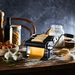 Baccarat Gourmet 180mm Pasta Machine Black -Deals Baccarat Store 1038537 bcblkpastamaker 1 1000x1000