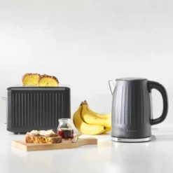 Baccarat The Toasty Slice 2 Slice Toaster Black -Deals Baccarat Store pcp 1039349 9