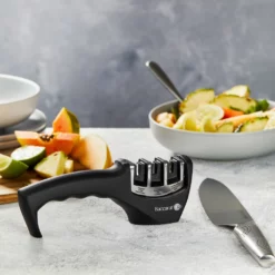 Baccarat ID3 3 Step Knife Sharpener -Deals Baccarat Store pcp 1024692 bc id3 3step sharpener 02